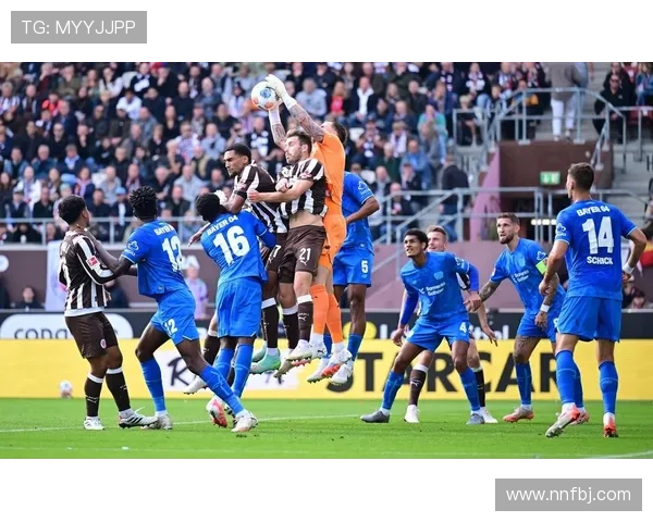 英格兰队全力以赴备战国际赛事，状态回暖值得关注